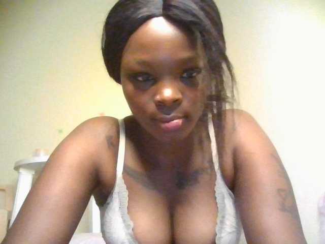 Princess333 live cam on BongaCams