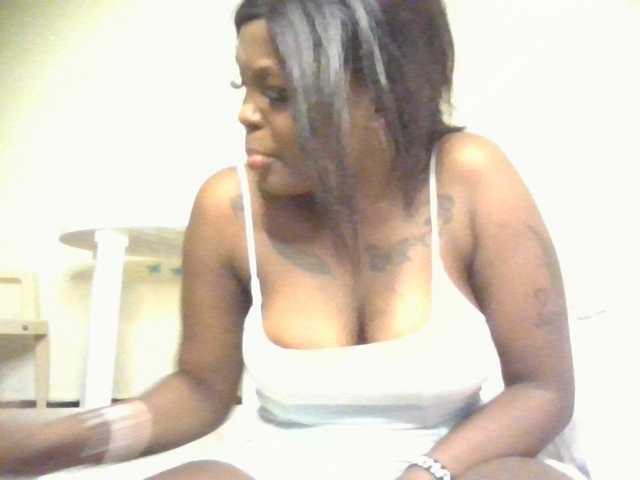 Princess333 live cam on BongaCams