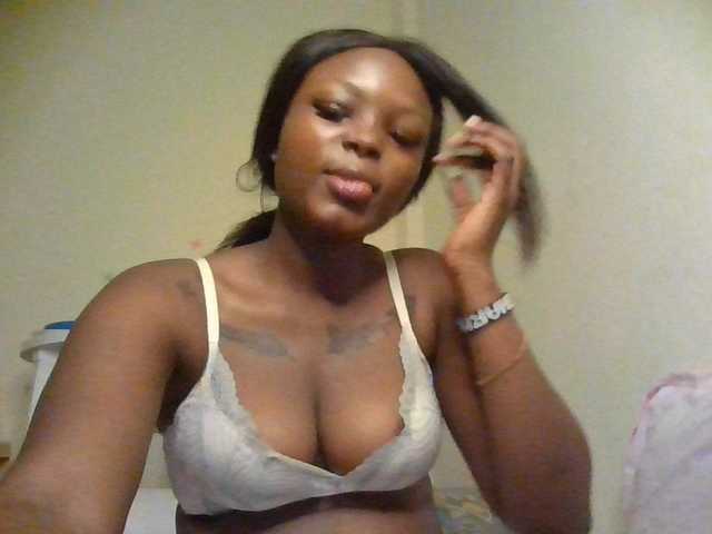 Princess333 live cam on BongaCams