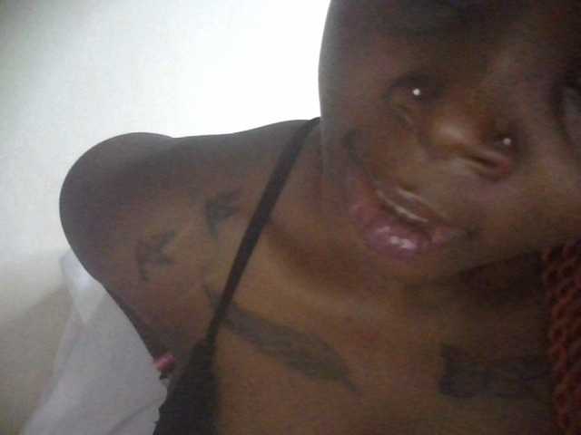 Princess333 live cam on BongaCams