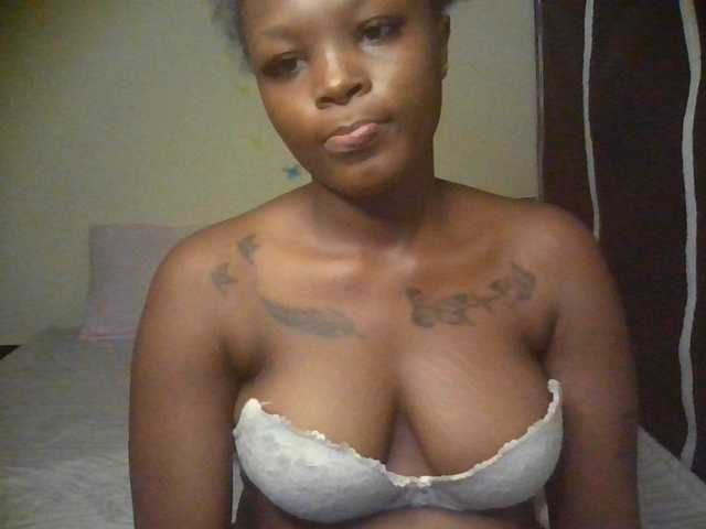 Princess333 live cam on BongaCams