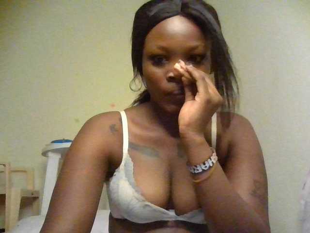 Princess333 live cam on BongaCams