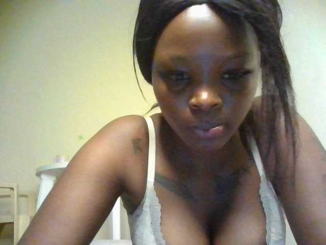 Princess333 live cam on BongaCams