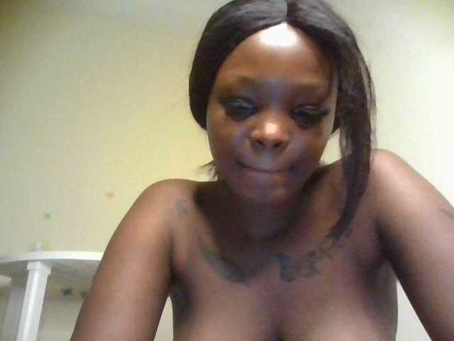 Princess333 live cam on BongaCams