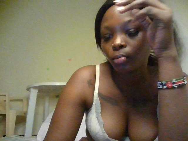 Princess333 live cam on BongaCams