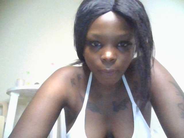 Princess333 live cam on BongaCams