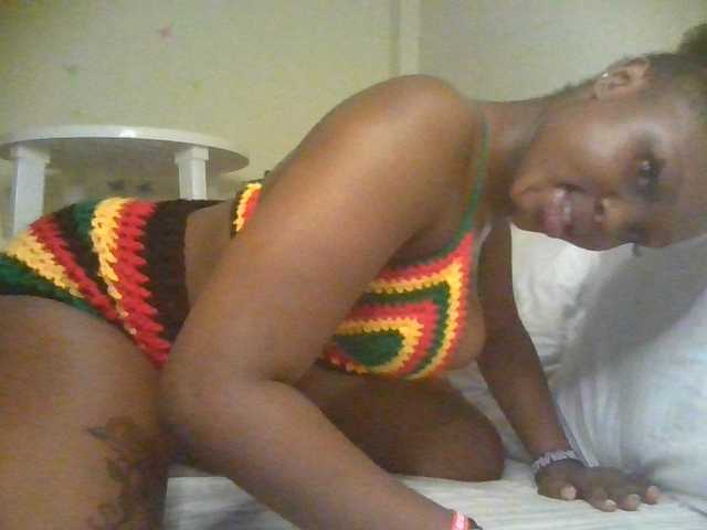 Princess333 live cam on BongaCams