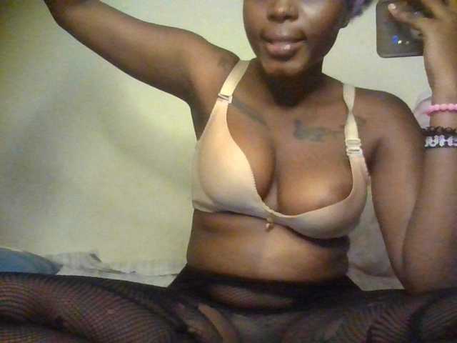Princess333 live cam on BongaCams