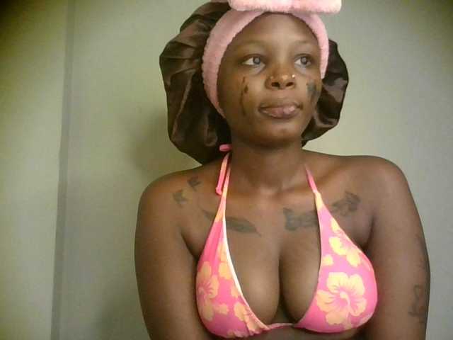 Princess333 live cam on BongaCams