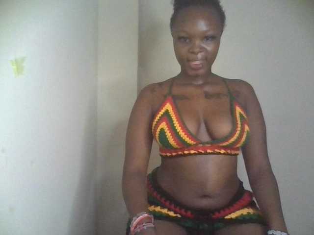 Princess333 live cam on BongaCams