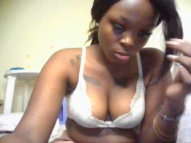 Princess333 live cam on BongaCams
