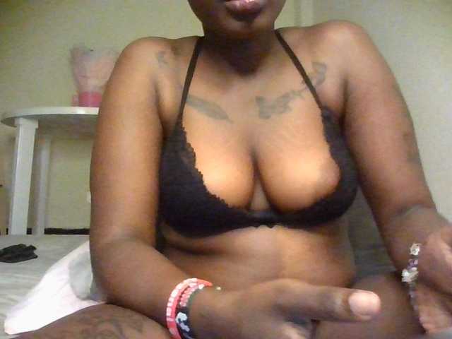 Princess333 live cam on BongaCams