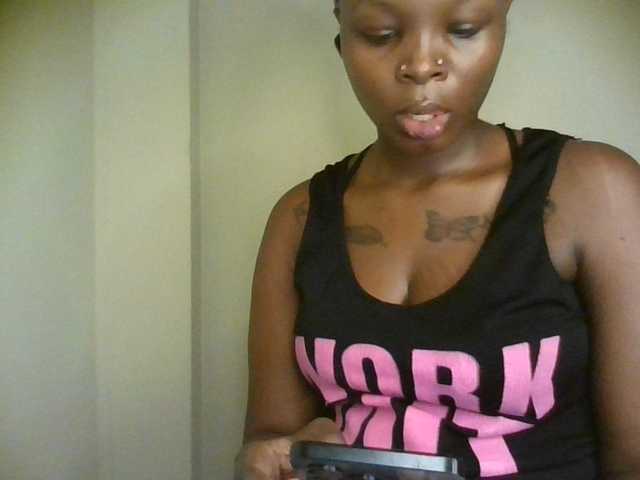 Princess333 live cam on BongaCams