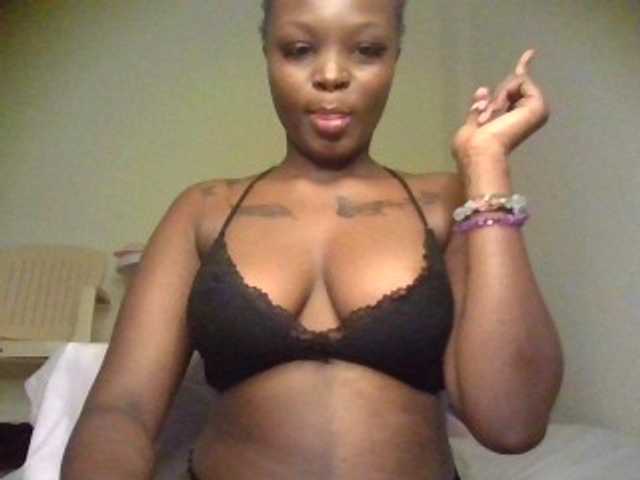 Princess333 live cam on BongaCams