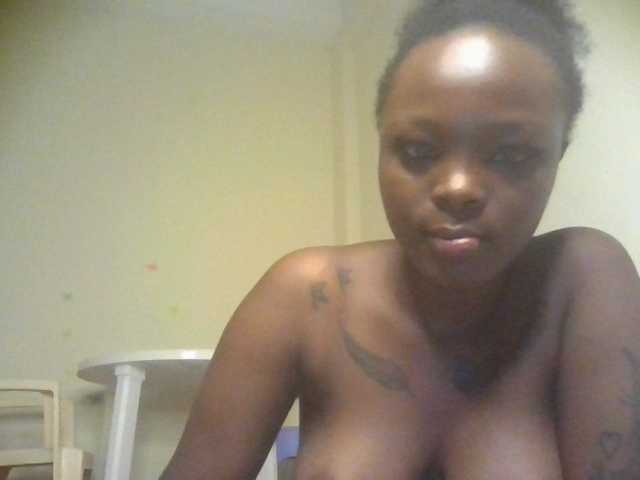 Princess333 live cam on BongaCams