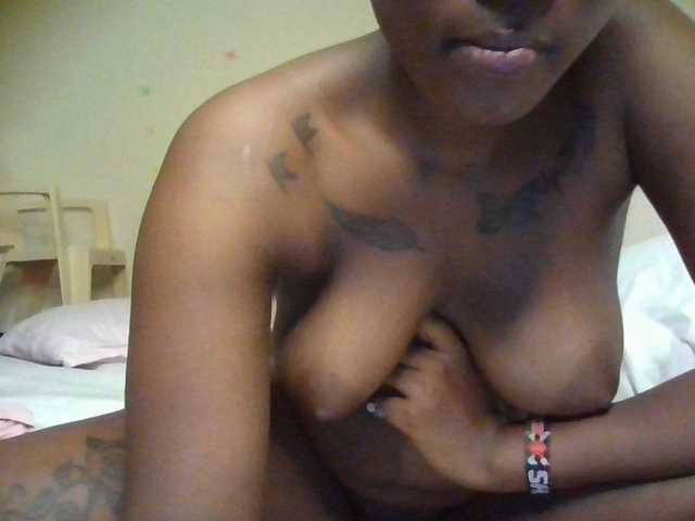 Princess333 live cam on BongaCams