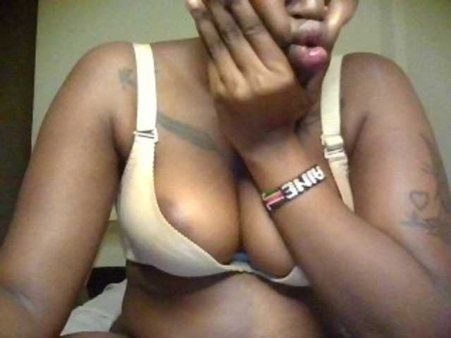 Princess333 live cam on BongaCams