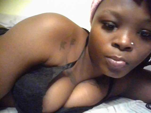Princess333 live cam on BongaCams