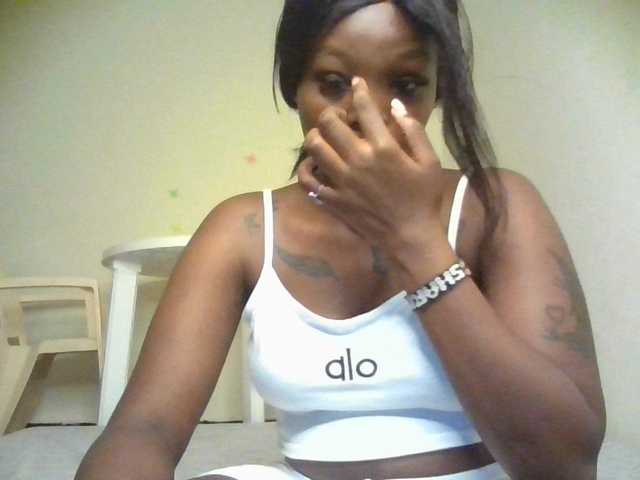 Princess333 live cam on BongaCams