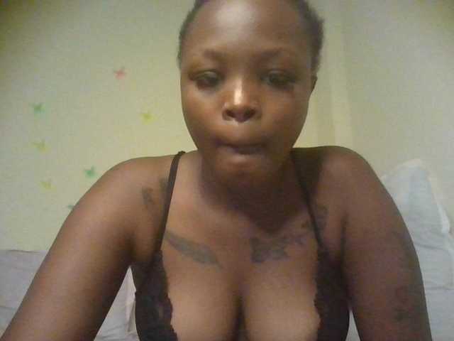 Princess333 live cam on BongaCams