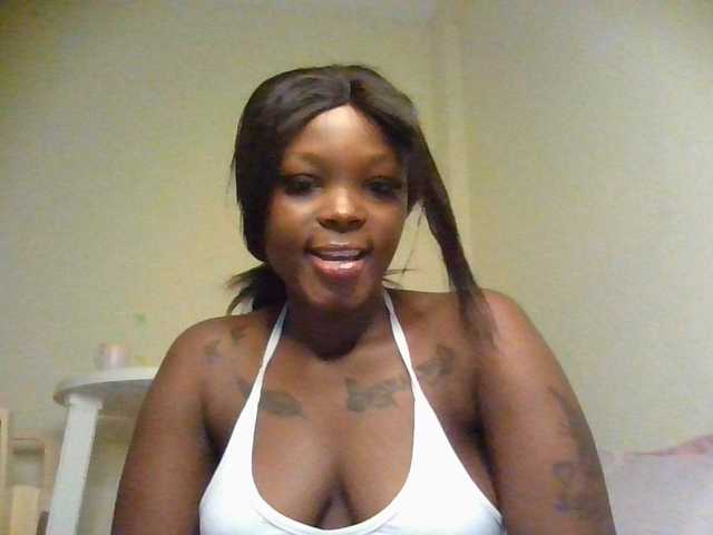 Princess333 live cam on BongaCams