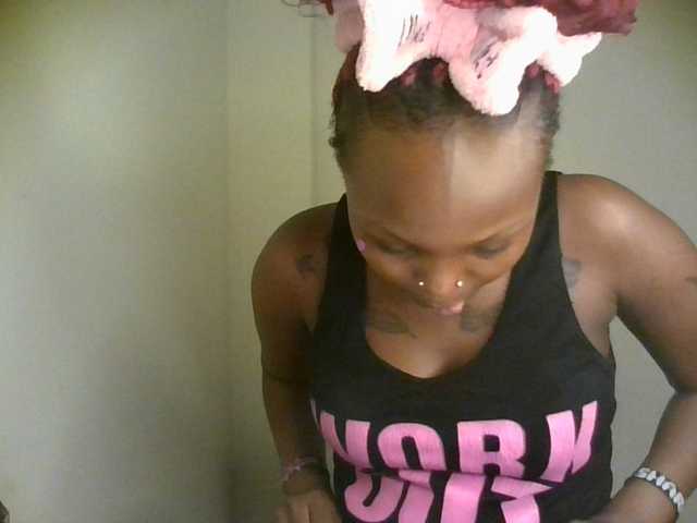 Princess333 live cam on BongaCams