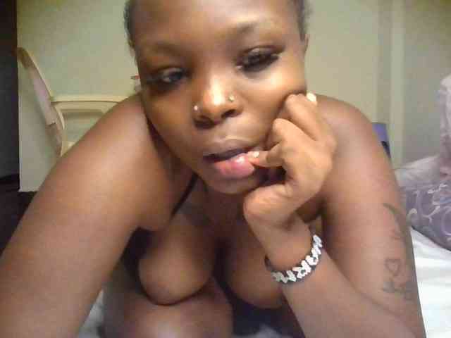 Princess333 webcam
