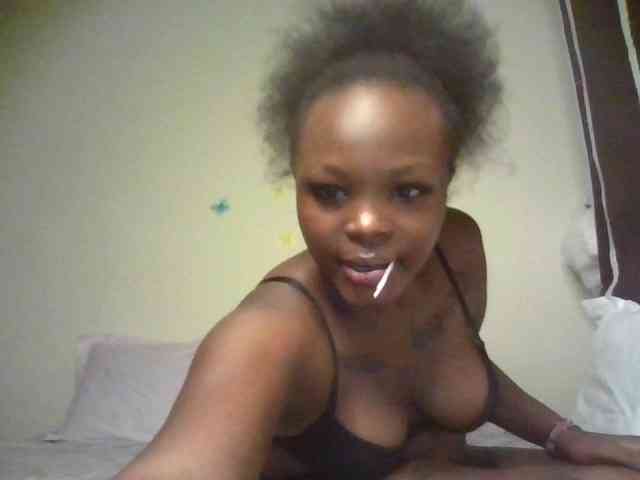 Princess333 webcam