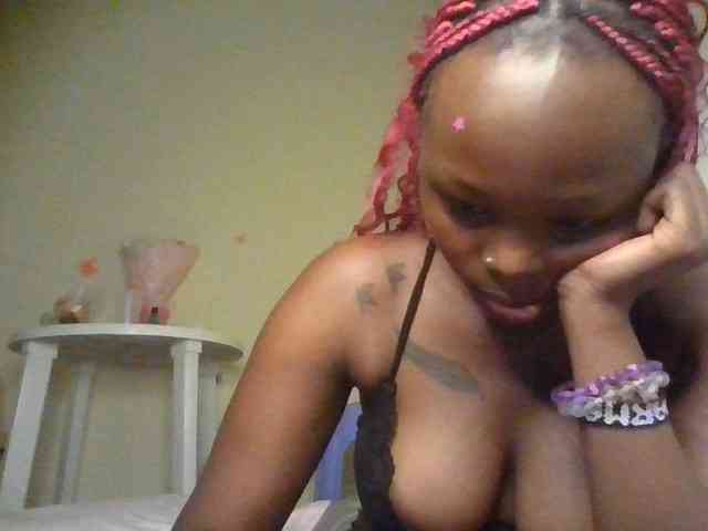 Princess333 webcam