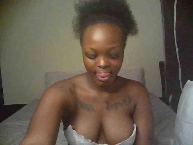 Princess333 webcam