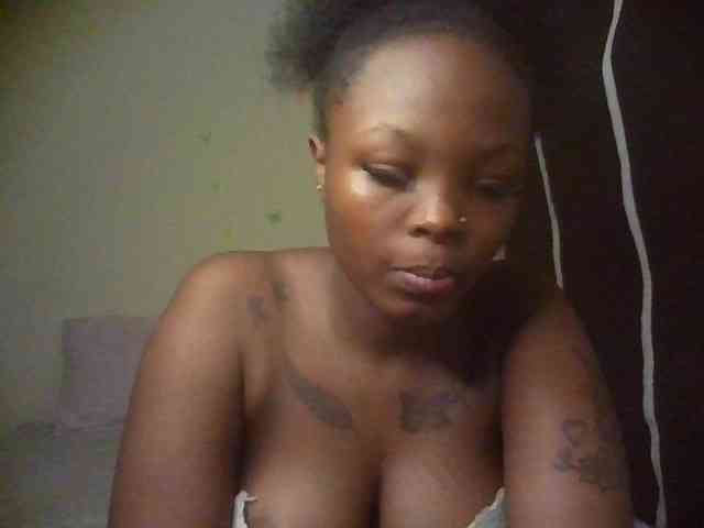 Princess333 webcam