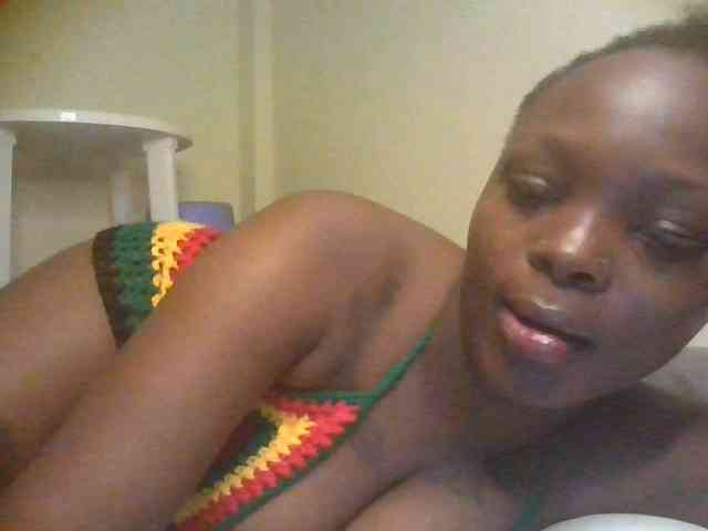 Princess333 webcam