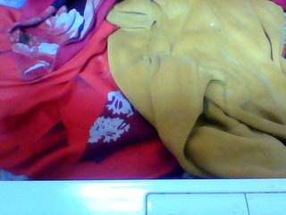 Clarah1's Live Webcam