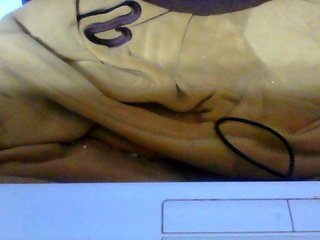 Clarah1's Live Webcam
