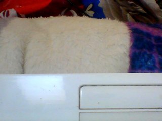 Clarah1's Live Webcam