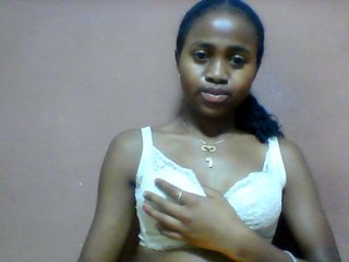 Clarah1's Live Webcam