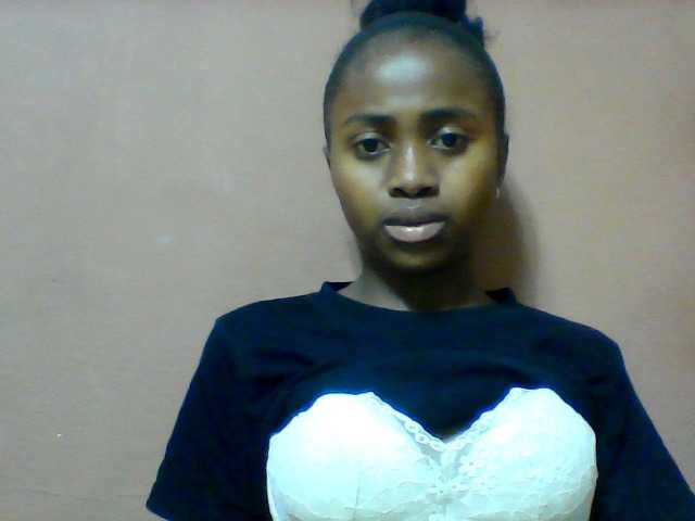 Clarah1 live cam on BongaCams