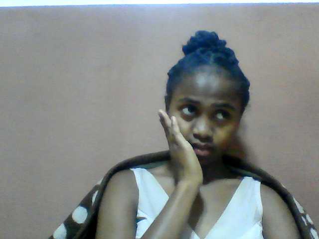Clarah1 live cam on BongaCams