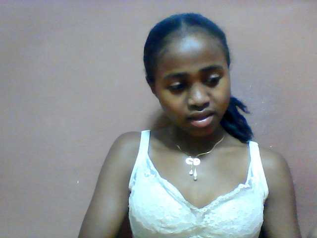 Clarah1 live cam preview