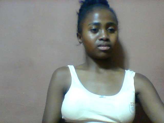Clarah1 live cam on BongaCams