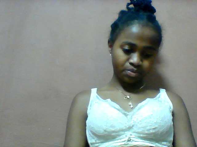 Clarah1 live cam on BongaCams