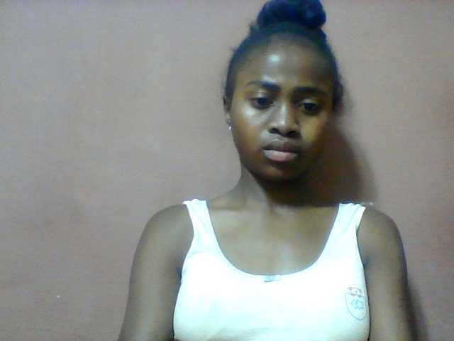 Clarah1 live cam on BongaCams