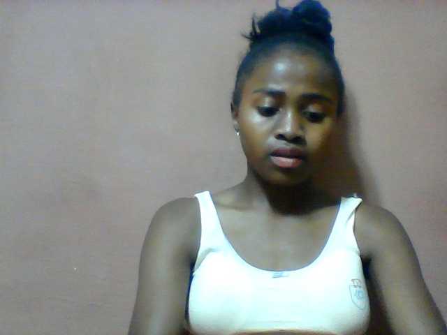 Clarah1 live cam on BongaCams