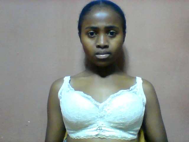 Clarah1 live cam on BongaCams