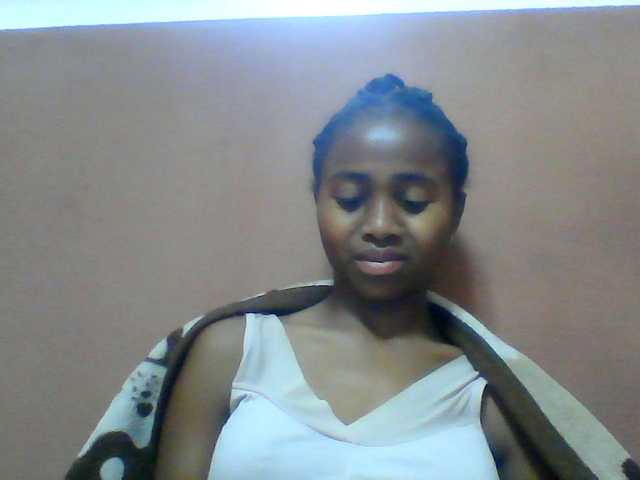 Clarah1 live cam on BongaCams