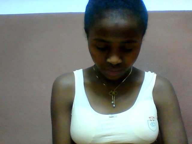 Clarah1 live cam on BongaCams