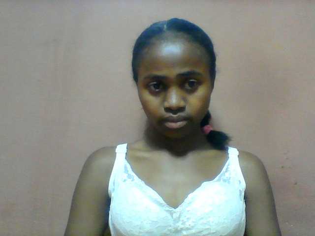 Clarah1 live cam on BongaCams
