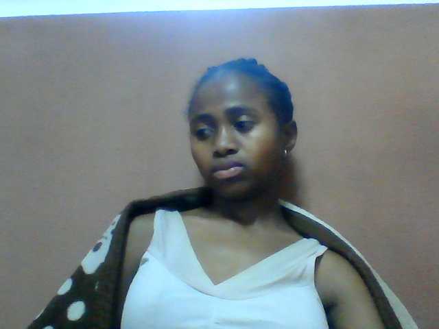 Clarah1 live cam on BongaCams