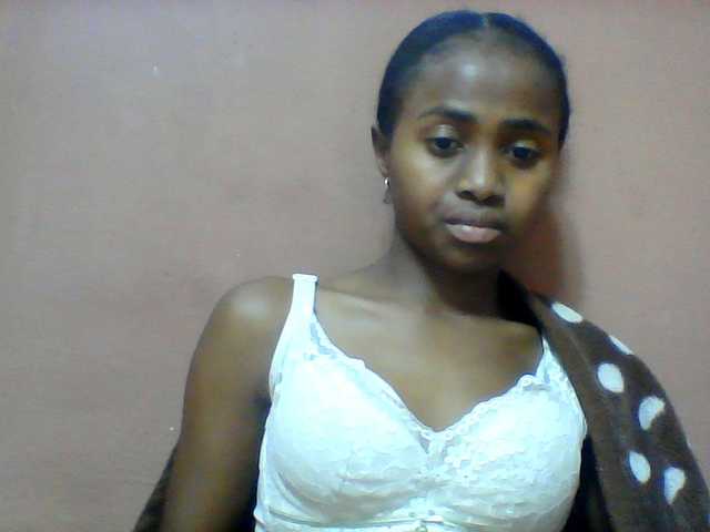 Clarah1 live cam on BongaCams