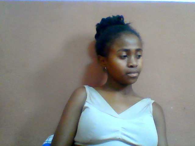 Clarah1 live cam on BongaCams